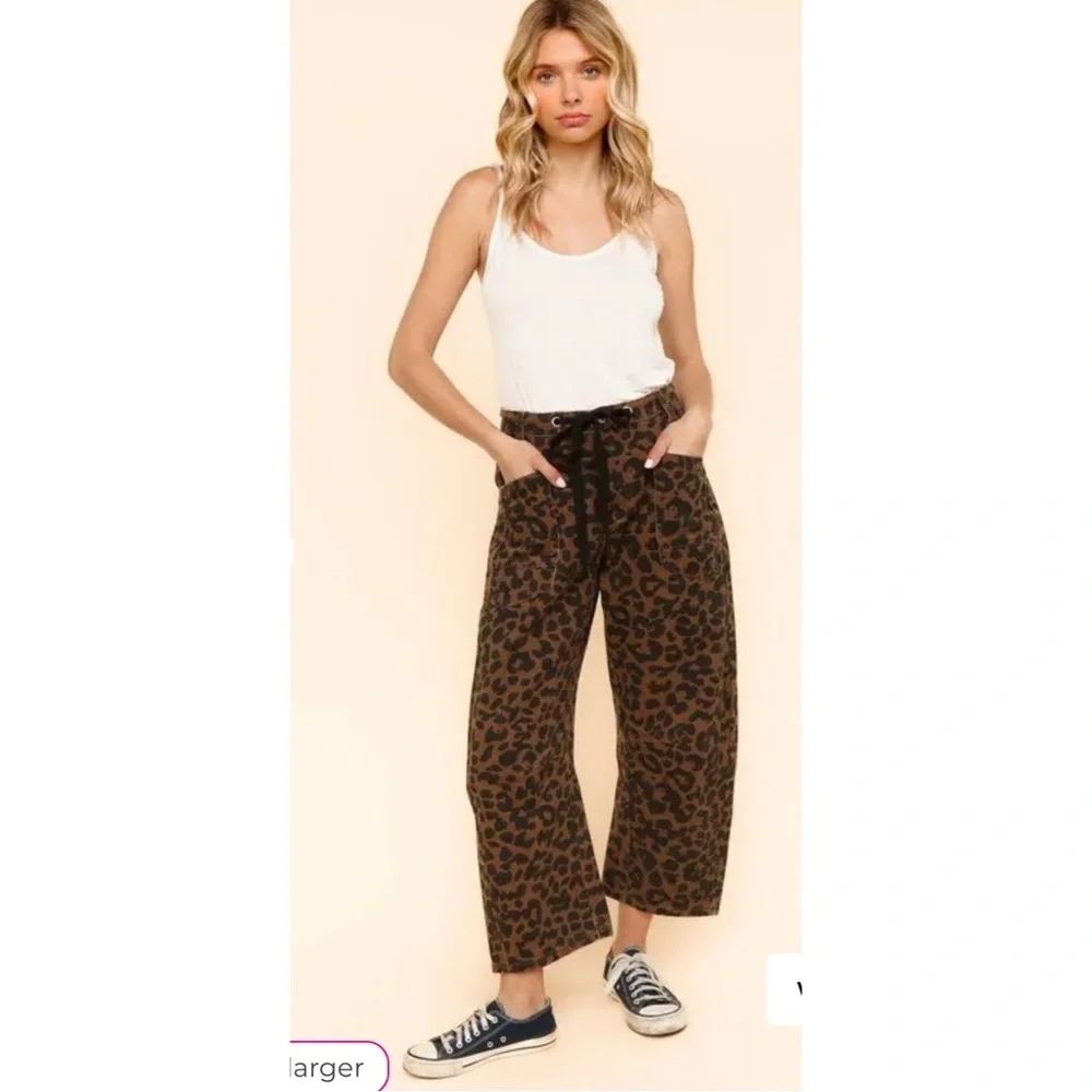 1️⃣ left. Haptics Leopard Print Drawstring Barrel Pants - Picture 1 of 3